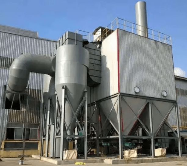 15吨生物质锅炉阻火器+高效袋式除尘器的运用原理(图1) 15吨生物质锅炉阻火器+高效袋式除尘器的运用原理(图1)